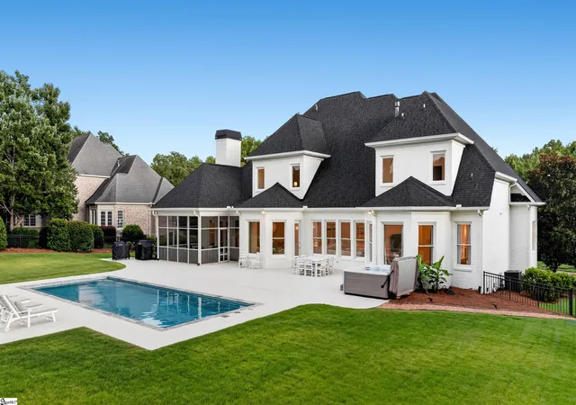 Photo 4 of Single family home for sale at 128 Ramsford Ln, Simpsonville, SC 29681 | MLS# 1600910 | Listing updated on 2026-09-09