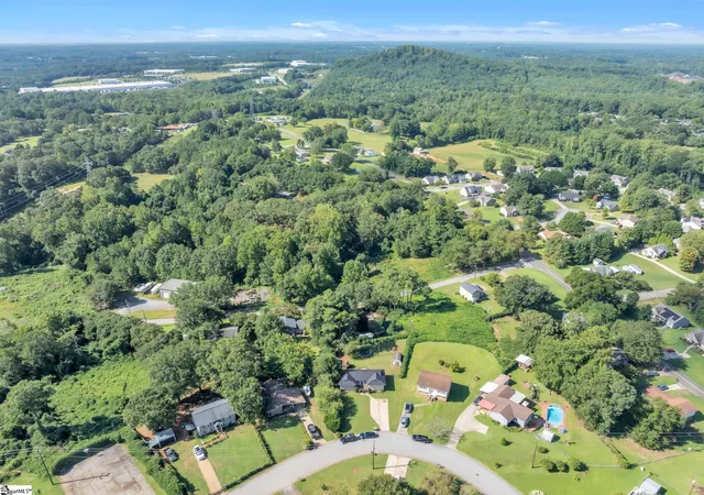 Photo 31 of Single family home for sale at 306 Westchester Rd, Easley, SC 29640 | MLS# 1603492 | Listing updated on 2026-09-10