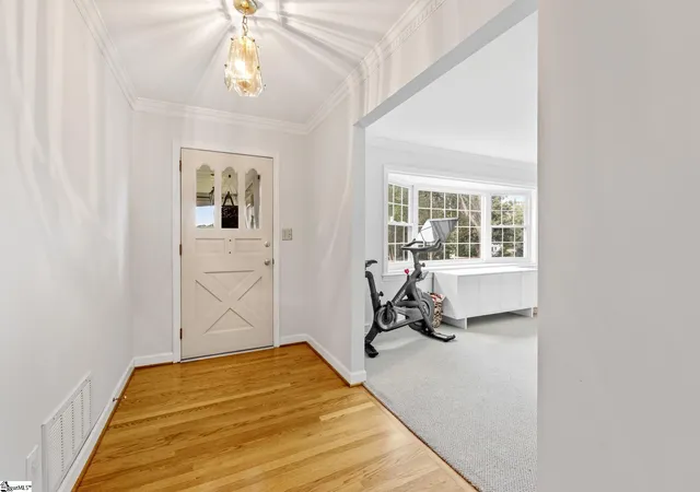 Photo 3 of Single family home for sale at 3 Providence Sq, Greenville, SC 29615 | MLS# 1603493 | Listing updated on 2026-09-11