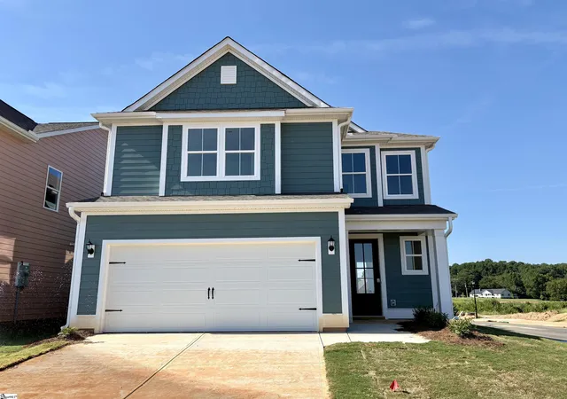 Photo 2 of Single family home for sale at 2 Whirlwind Wy, Simpsonville, SC 29681 | MLS# 1598831 | Listing updated on 2026-10-14