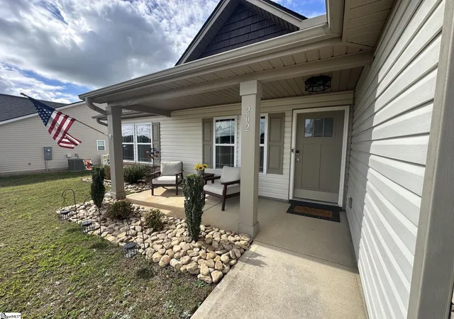 Photo 3 of Single family home for sale at 202 Rcthompson Rd, Chesnee, SC 29323 | MLS# 1605983 | Listing updated on 2026-10-07