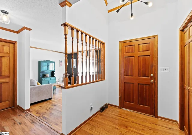 Photo 3 of Single family home for sale at 102 Chestnut Hl, Laurens, SC 29360 | MLS# 1603428 | Listing updated on 2026-09-11