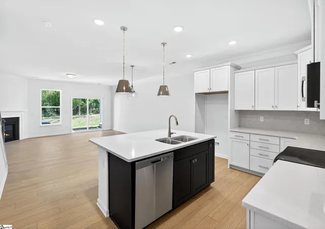Photo 3 of Townhouse for sale at 54 Fair Village Ln, Simpsonville, SC 29680 | MLS# 1603569 | Listing updated on 2026-09-11