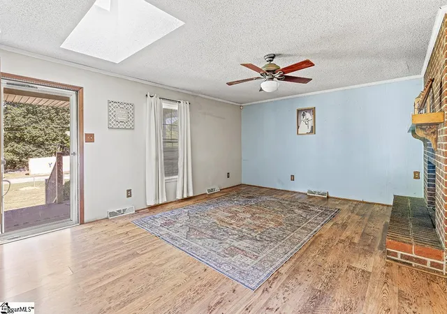 Photo 4 of Single family home for sale at 18 Brissy Rock Rd, Ware Shoals, SC 29692 | MLS# 1603030 | Listing updated on 2026-09-10