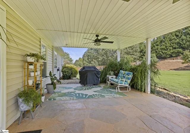 Photo 3 of Single family home for sale at 52 Sacha Ln, Travelers Rest, SC 29690 | MLS# 1602098 | Listing updated on 2026-10-09