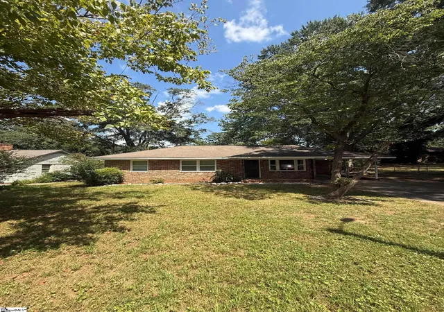 Photo 2 of Single family home for sale at 2217 Aleaf Ter, Spartanburg, SC 29302 | MLS# 1601703 | Listing updated on 2026-09-10
