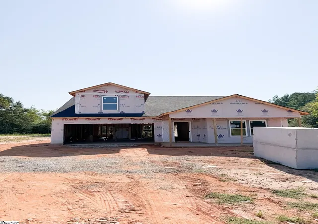 Photo 1 of Single family home for sale at 22 Henderson Rd, Gray Court, SC 29645 | MLS# 1597479 | Listing updated on 2026-09-16