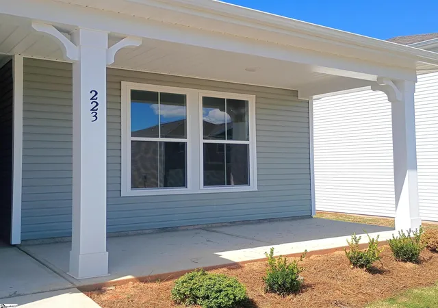 Photo 3 of Single family home for sale at 223 Pretoria Dr #Lot 82, Woodruff, SC 29388 | MLS# 1602271 | Listing updated on 2026-10-03