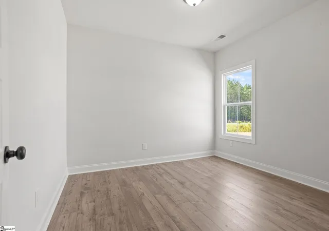 Photo 4 of Single family home for sale at 111 Nannies Cir, Williamston, SC 29697 | MLS# 1598261 | Listing updated on 2026-09-01