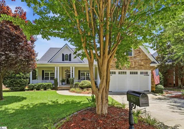 Photo 1 of Single family home for sale at 411 Kilgore Farms Cir, Simpsonville, SC 29681 | MLS# 1604410 | Listing updated on 2026-09-21