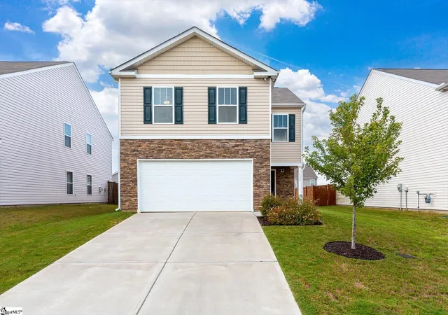 Photo 1 of Single family home for sale at 132 Boxbury Way, Fountain Inn, SC 29644 | MLS# 1603048 | Listing updated on 2026-09-12