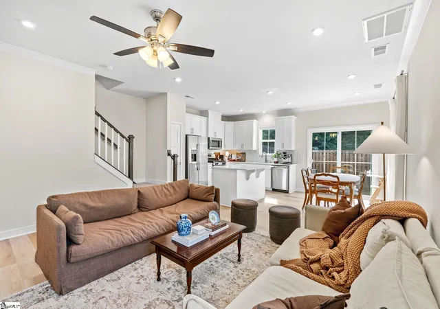 Photo 3 of Townhouse for sale at 135 Lilywood Ct, Simpsonville, SC 29681 | MLS# 1603841 | Listing updated on 2026-10-03