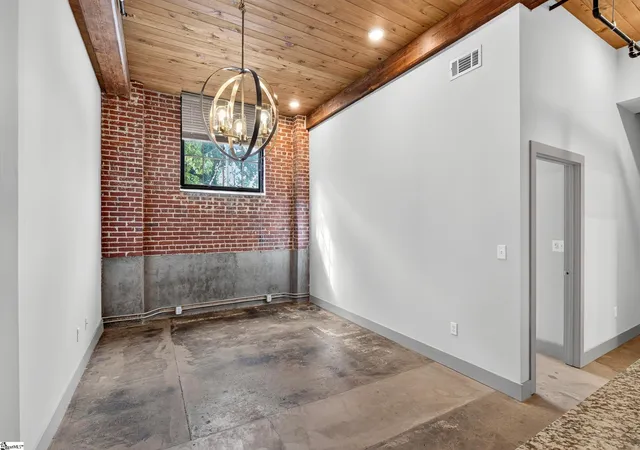 Photo 4 of Condo for sale at 806 Green Ave #126, Greenville, SC 29605 | MLS# 1604476 | Listing updated on 2026-09-22