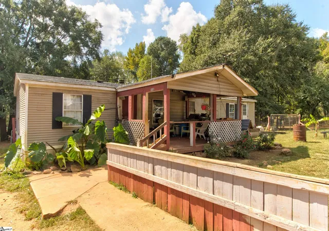Manufactured home for sale at 110 Willingham Rd, Belton, SC 29627 | MLS# 1605651