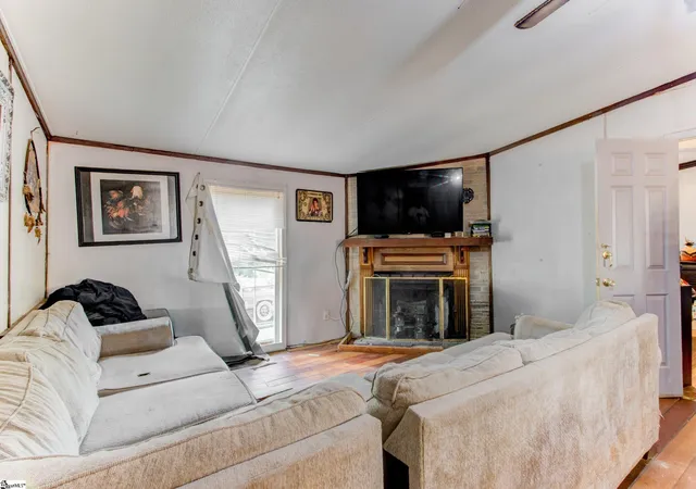 Photo 3 of Manufactured home for sale at 110 Willingham Rd, Belton, SC 29627 | MLS# 1605651 | Listing updated on 2026-10-26