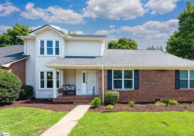 Photo 1 of Condo for sale at 11 Hillington Pl, Greer, SC 29651 | MLS# 1601342 | Listing updated on 2026-09-18