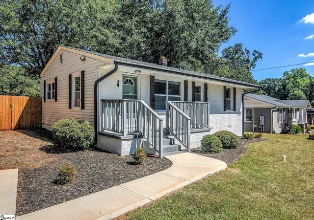 Photo 1 of Single family home for sale at 49 Tuskegee Ave, Greenville, SC 29607 | MLS# 1605327 | Listing updated on 2026-09-30