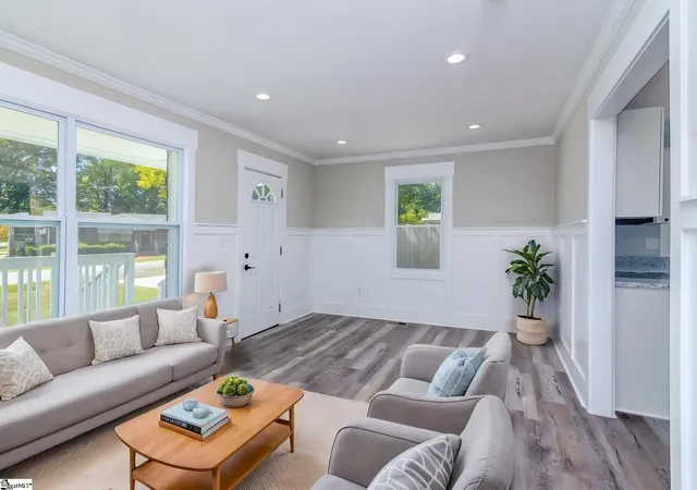 Photo 2 of Single family home for sale at 49 Tuskegee Ave, Greenville, SC 29607 | MLS# 1605327 | Listing updated on 2026-09-30