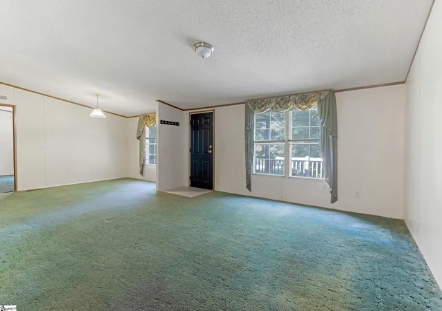 Photo 3 of Manufactured home for sale at 214 Chantilly Cir, Starr, SC 29684 | MLS# 1603921 | Listing updated on 2026-09-16