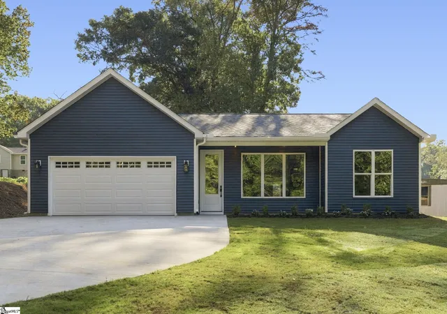 Photo 1 of Single family home for sale at 264 River St, Duncan, SC 29334 | MLS# 1605679 | Listing updated on 2026-10-13