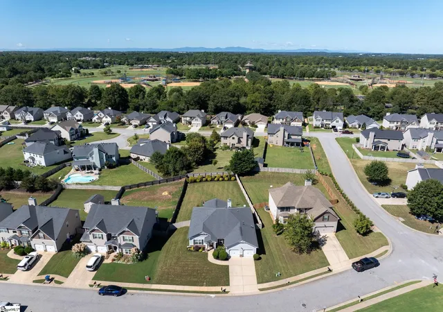 Photo 2 of Sale Pending at 506 W Holloway Dr, Woodruff, SC 29388 | MLS# 1605164 | Listing updated on 2026-10-02