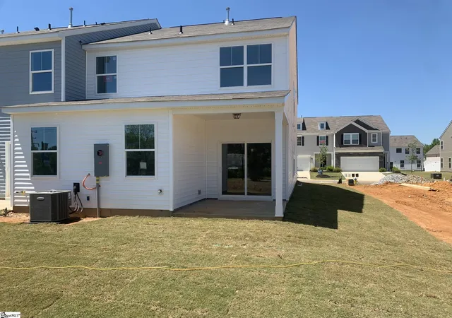 Photo 2 of Townhouse for sale at 215 Toal Ct, Greenville, SC 29611 | MLS# 1586194 | Listing updated on 2026-10-05