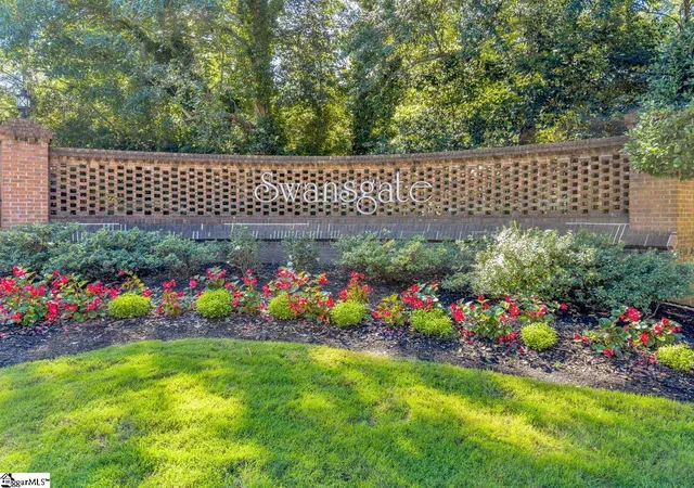 Photo 2 of Condo for sale at 103 Swansgate Pl, Greenville, SC 29605 | MLS# 1605144 | Listing updated on 2026-10-09