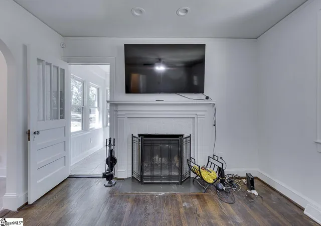 Photo 3 of Single family home for sale at 905 Reid School Rd, Taylors, SC 29687 | MLS# 1603587 | Listing updated on 2026-09-11