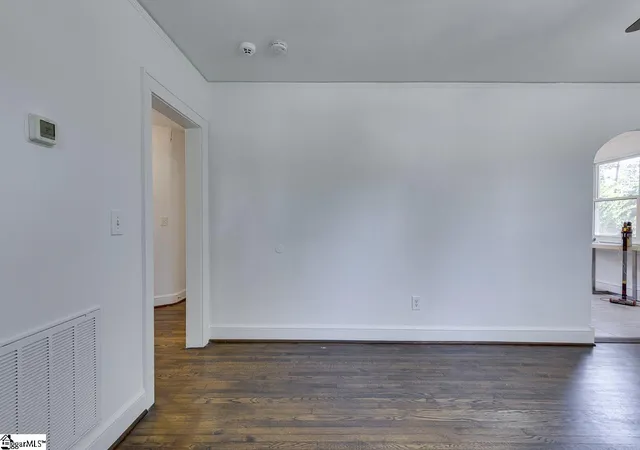 Photo 4 of Single family home for sale at 905 Reid School Rd, Taylors, SC 29687 | MLS# 1603587 | Listing updated on 2026-09-11