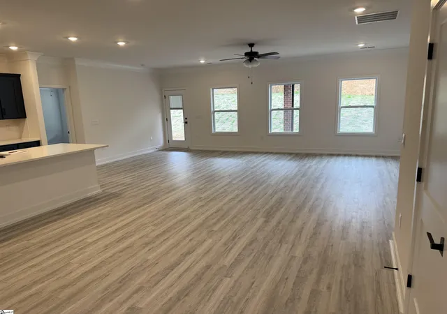 Photo 4 of Single family home for sale at 215 Rolling Waters Dr #Lot 64, Greenville, SC 29605 | MLS# 1550605 | Listing updated on 2026-09-20