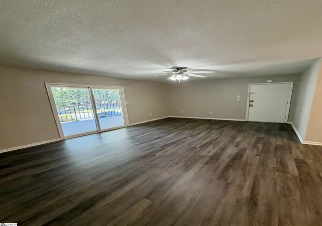 Photo 2 of Condo for sale at 1100 Skyland Dr, Columbia, SC 29210 | MLS# 1605763 | Listing updated on 2026-10-05