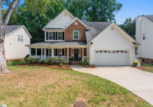 Photo 2 of Single family home for sale at 21 Summercrest Cir, Simpsonville, SC 29681 | MLS# 1603792 | Listing updated on 2026-09-15