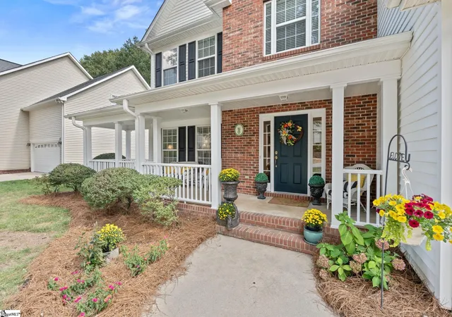Photo 3 of Single family home for sale at 21 Summercrest Cir, Simpsonville, SC 29681 | MLS# 1603792 | Listing updated on 2026-09-15