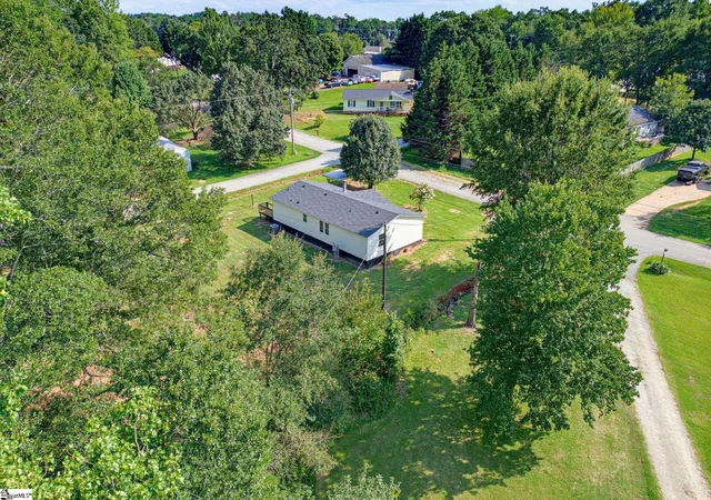 Photo 2 of Sale Pending at 95 S Manley Dr, Taylors, SC 29687 | MLS# 1601704 | Listing updated on 2026-09-21