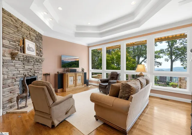 Photo 3 of Single family home for sale at 349 Mountain Summit Rd, Travelers Rest, SC 29690 | MLS# 1603611 | Listing updated on 2026-09-11