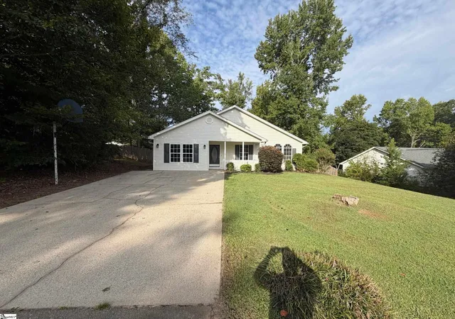 Photo 1 of Single family home for sale at 108 Woodcock Ct, Easley, SC 29642 | MLS# 1603224 | Listing updated on 2026-09-08