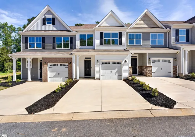 Photo 2 of Townhouse for sale at 56 Fair Village Ln, Simpsonville, SC 29680 | MLS# 1603570 | Listing updated on 2026-09-11