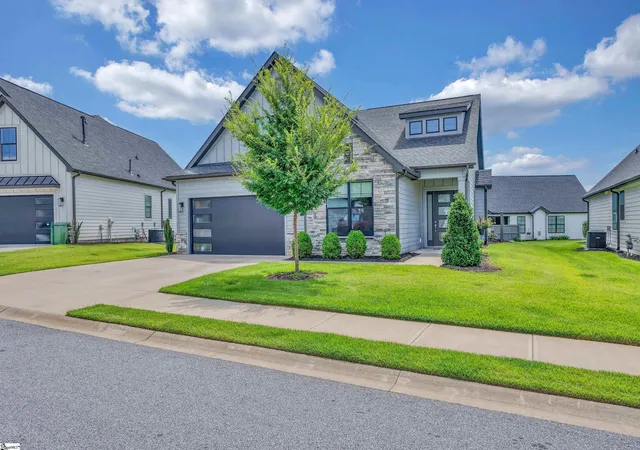 Photo 28 of Single family home for sale at 103 Ridan Rd, Mauldin, SC 29662 | MLS# 1603567 | Listing updated on 2026-09-11