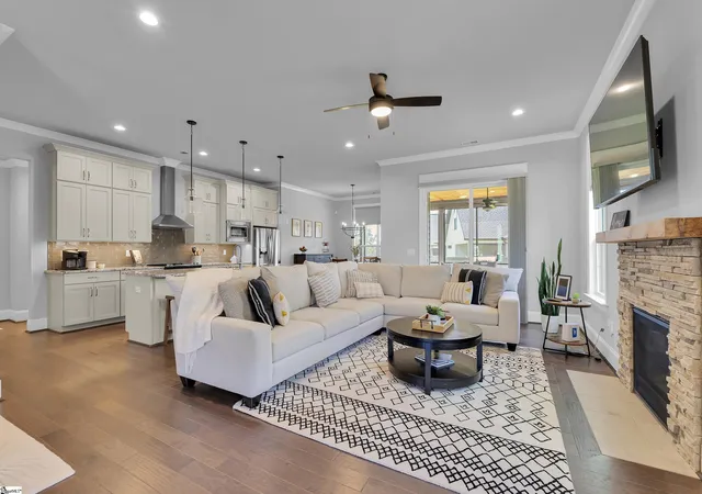 Photo 4 of Single family home for sale at 103 Ridan Rd, Mauldin, SC 29662 | MLS# 1603567 | Listing updated on 2026-09-30