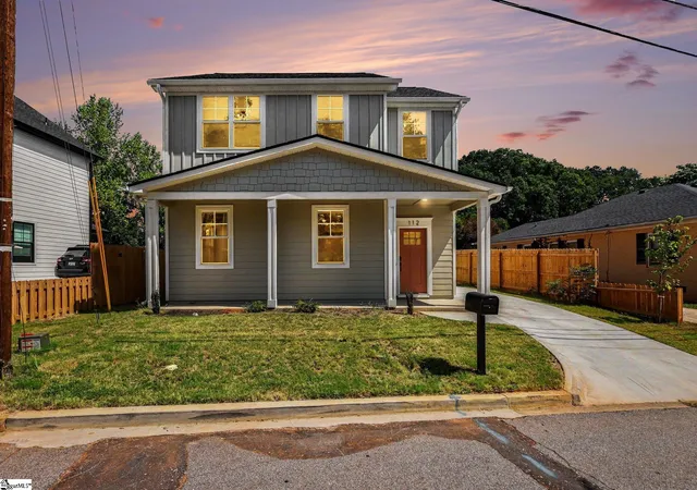 Photo 1 of Single family home for sale at 112 Spartanburg St, Greenville, SC 29609 | MLS# 1602365 | Listing updated on 2026-09-17