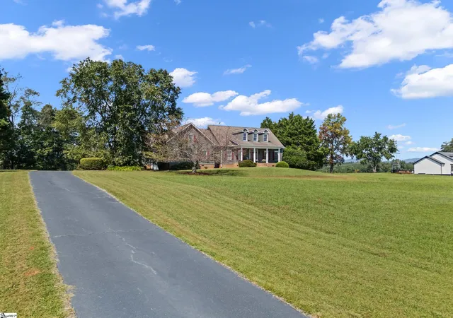 Photo 3 of Single family home for sale at 480 Gibson Rd, Landrum, SC 29356 | MLS# 1603326 | Listing updated on 2026-09-13