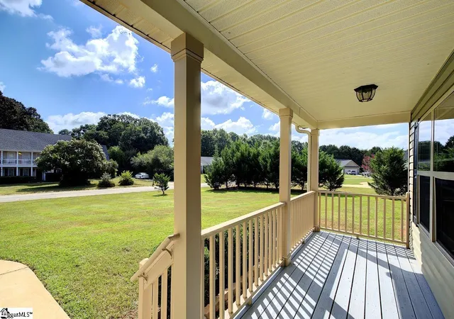 Photo 3 of Single family home for sale at 129 Hurst Ave, Anderson, SC 29625 | MLS# 1602670 | Listing updated on 2026-09-16