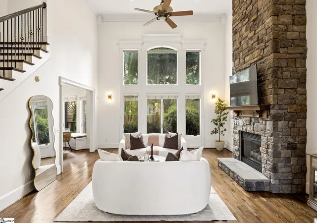 Photo 2 of Single family home for sale at 24 Appian Cir, Simpsonville, SC 29681 | MLS# 1603317 | Listing updated on 2026-09-09
