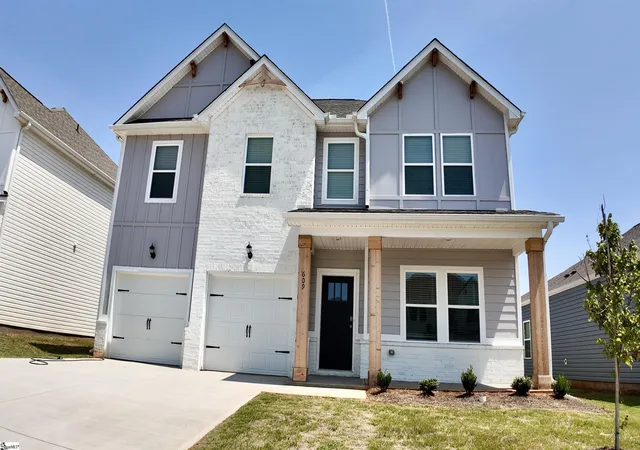 Single family home for sale at 609 Silver Fir St, Piedmont, SC 29673 | MLS# 1603773