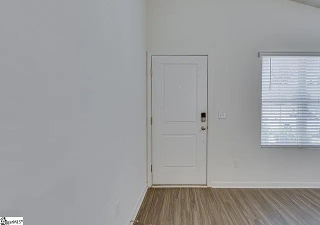Photo 3 of Single family home for sale at 15 Chalet Ct, Anderson, SC 29621 | MLS# 1602758 | Listing updated on 2026-09-05