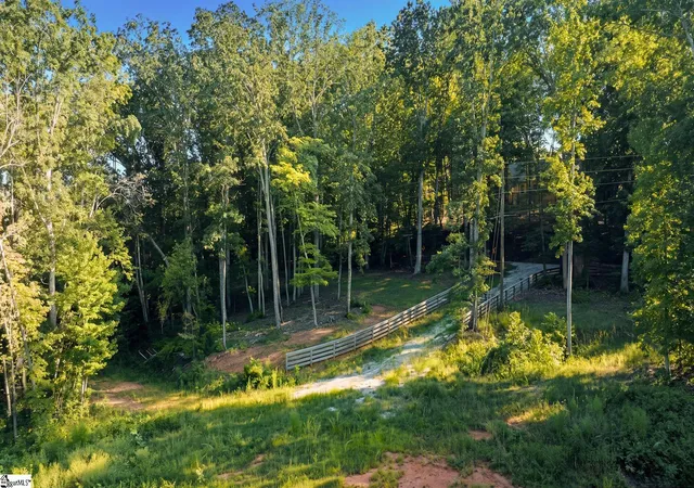 Photo 2 of Land for sale at 625 Chinquapin Rd, Travelers Rest, SC 29690 | MLS# 1604228 | Listing updated on 2026-10-16