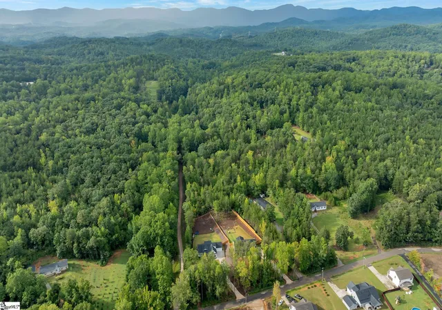 Photo 2 of House for sale at 300 Goodwin Rd, Travelers Rest, SC 29690 | MLS# 1603605 | Listing updated on 2026-09-11