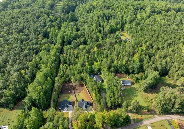 Photo 4 of House for sale at 300 Goodwin Rd, Travelers Rest, SC 29690 | MLS# 1603605 | Listing updated on 2026-09-11