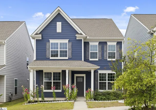 Photo 1 of Single family home for sale at 114 Magnolia St, Reidville, SC 29338 | MLS# 1606066 | Listing updated on 2026-10-08