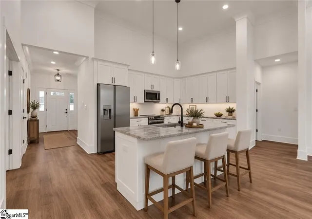Photo 3 of Single family home for sale at 103 Bunker Ln, Westminster, SC 29693 | MLS# 1605527 | Listing updated on 2026-10-03